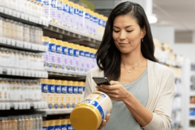 Mummy trace information of Friso Gold® milk powder by scanning QR at bottom of tin