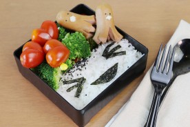 Eye-catching bento assembled with balanced nutrients