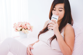 Pregnant woman drink Frisomum®  milk 